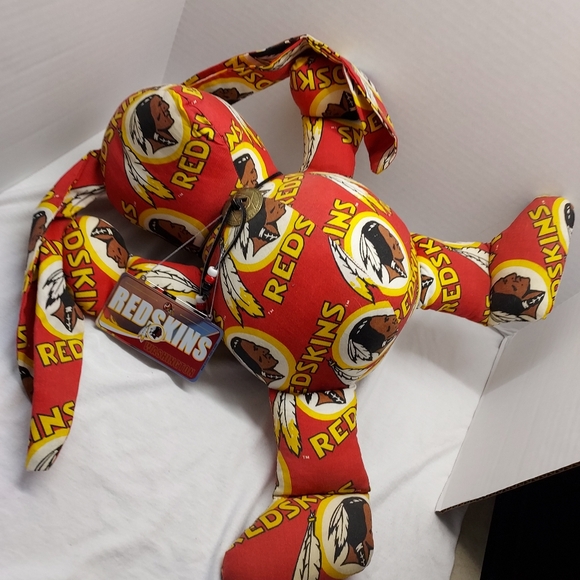 Vintage Washington Redskin Floppy Eared Stuffed Bunny W/ Forever License Plate. - Picture 9 of 10